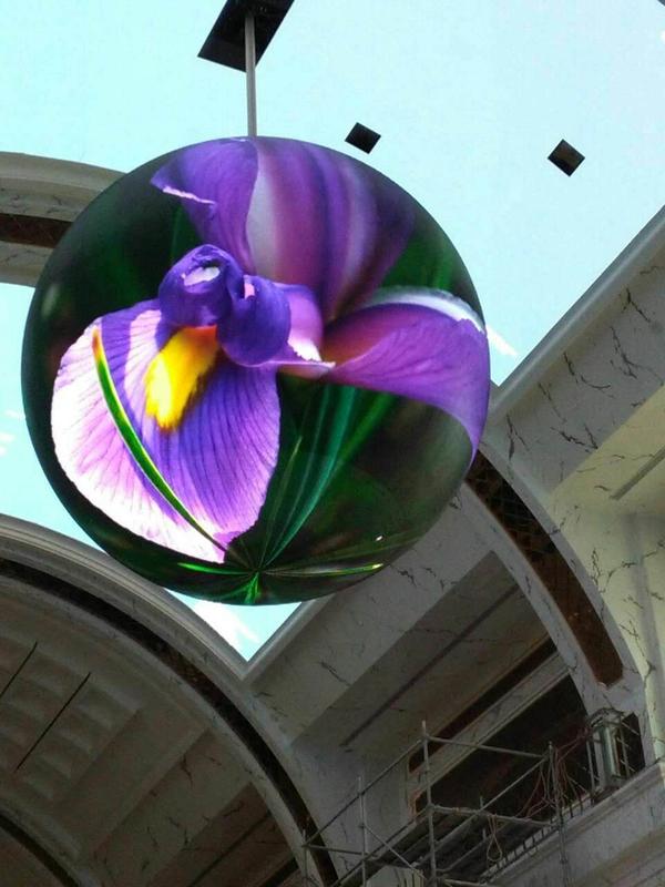 塞班岛5米直径球形显示屏